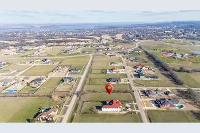 1703 Pebble Beach Lane, Cedar Hill, TX 75104 - Photo 11