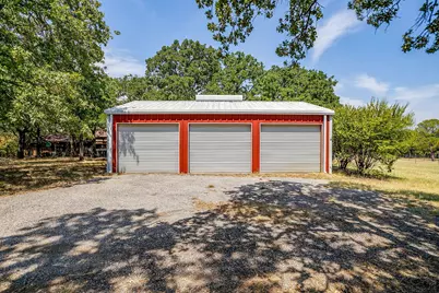 10100 Crestline Trail, Burleson, TX 76028 - Photo 33