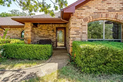 10100 Crestline Trail, Burleson, TX 76028 - Photo 3