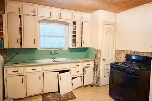 2701 Park Ave, Waco, TX 76711 - Photo 3