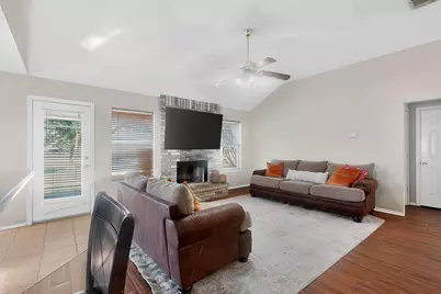 107 Catie Lane, Joshua, TX 76058 - Photo 5