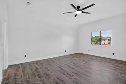 1800 Tree Line Drive, Carrollton, TX 75007 - Photo 9