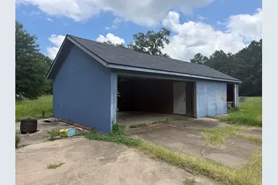 2071 W Point Tap Road, Palestine, TX 75803 - Photo 3
