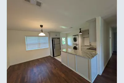 401 Redbud Lane, Wilmer, TX 75172 - Photo 3