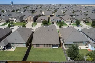 1704 Alton Wy, Aubrey, TX 76227 - Photo 35