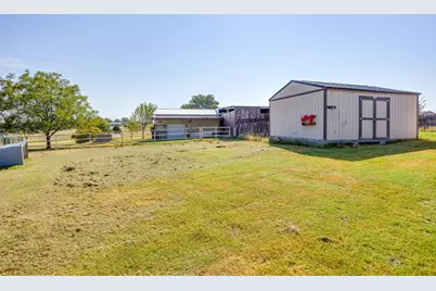 1212 Alliance Boulevard, Rhome, TX 76078 - Photo 31