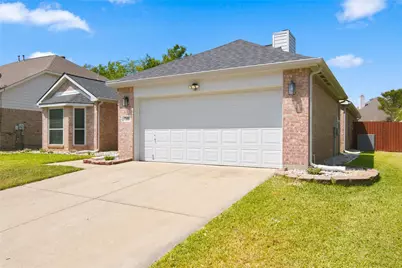 7105 Isle Royale Drive, Fort Worth, TX 76137 - Photo 3