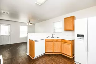 6624 Meadow Way Ln, Fort Worth, TX 76179 - Photo 7