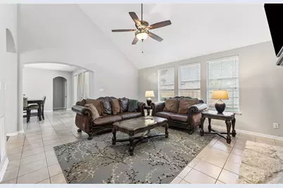 1301 Bramble Lane, Mansfield, TX 76063 - Photo 17