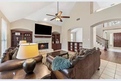 1301 Bramble Lane, Mansfield, TX 76063 - Photo 15