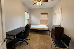 2410 S 2nd St, Waco, TX 76706 - Photo 9