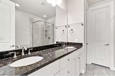 1114 S Adams Street, Fort Worth, TX 76104 - Photo 35