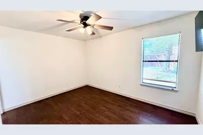 1402 Preston Trail Court, Graham, TX 76450 - Photo 11