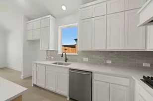 1610 Whisperwood Wy, Midlothian, TX 76065 - Photo 11