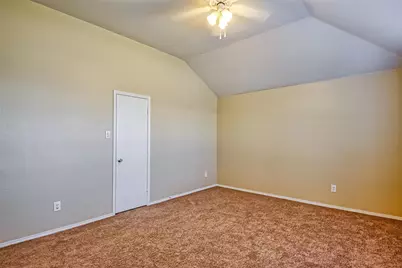 1008 Shearwater Avenue, Aubrey, TX 76227 - Photo 17