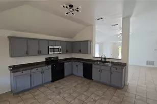 1008 Shearwater Ave, Aubrey, TX 76227 - Photo 9