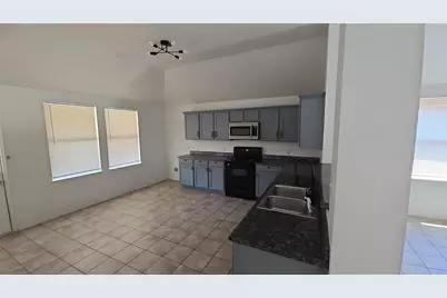 1008 Shearwater Avenue, Aubrey, TX 76227 - Photo 11