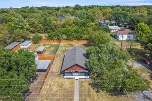 1212 Earl St, Commerce, TX 75428 - Photo 29