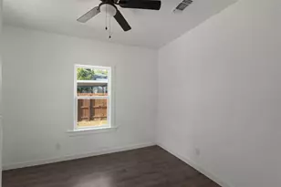 1212 Earl St, Commerce, TX 75428 - Photo 13