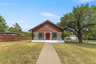 1212 Earl St, Commerce, TX 75428 - Photo 33