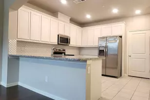 829 Ben Ln, Lewisville, TX 75056 - Photo 5