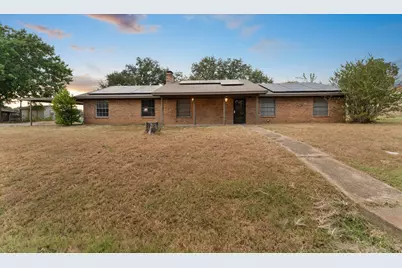 623 E Kempner Street, Mabank, TX 75147 - Photo 1