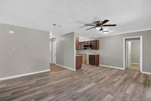 3205 Pacesetter Dr, Dallas, TX 75241 - Photo 5