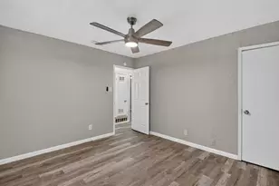 3205 Pacesetter Dr, Dallas, TX 75241 - Photo 13