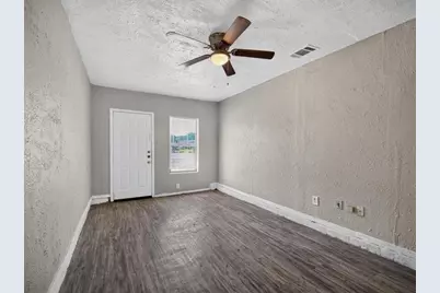 3205 Pacesetter Drive, Dallas, TX 75241 - Photo 7