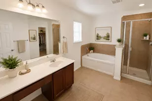 5704 Sapphire Pool Trail, Fort Worth, TX 76244 - Photo 5