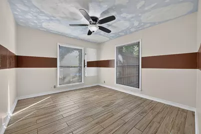 1629 Robinwood Drive, Fort Worth, TX 76111 - Photo 17