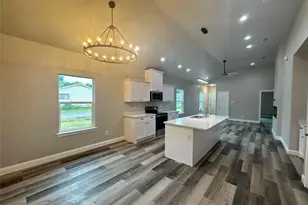 825 Edgar St, Greenville, TX 75401 - Photo 5