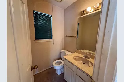 625 Manco Road #112, Lewisville, TX 75067 - Photo 9