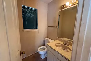 625 Manco Rd, Lewisville, TX 75067 - Photo 9