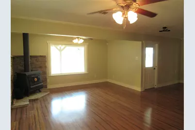 626 Friendly Oaks Drive, Bruceville, TX 76630 - Photo 5