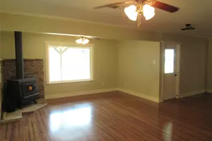 626 Friendly Oaks Dr, Bruceville, TX 76630 - Photo 5