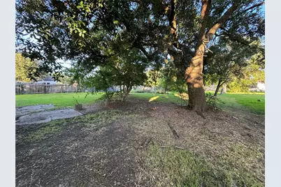2408 19th Street, Port Arthur, TX 77640 - Photo 5