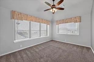 1941 Silverleaf Dr, Glenn Heights, TX 75154 - Photo 25