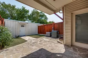 524 Josephine St, Dallas, TX 75246 - Photo 21