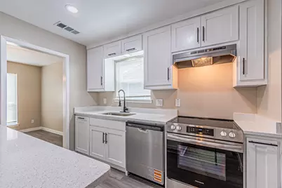 1509 Crockett Street, Garland, TX 75042 - Photo 9