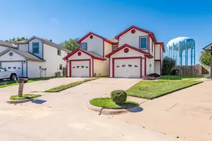 7550 Kings Tr, Fort Worth, TX 76133 - Photo 1