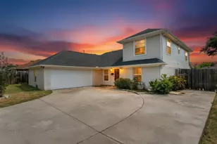 2124 Brentwood Ln, Carrollton, TX 75006 - Photo 1