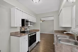 6724 Rustic Dr, Forest Hill, TX 76140 - Photo 11