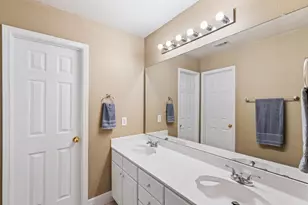 1464 Summerhill Dr, Carrollton, TX 75007 - Photo 17