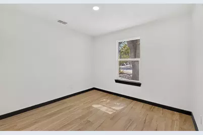 3029 Forestdale Lane, Balch Springs, TX 75180 - Photo 25