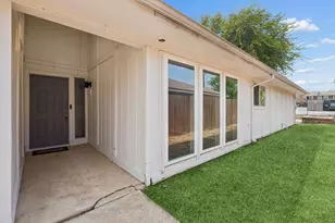 12333 Ferris Creek Ln, Dallas, TX 75243 - Photo 3