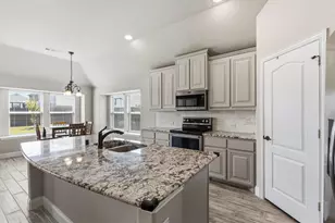 211 Nickolas Dr, Princeton, TX 75407 - Photo 9