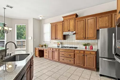 8609 Brook Hollow Drive, McKinney, TX 75072 - Photo 15