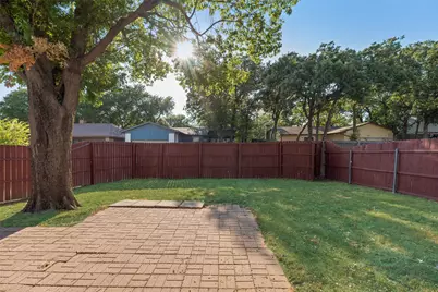 1422 Westwood Drive, Lewisville, TX 75067 - Photo 19