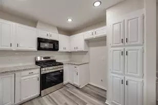 1422 Westwood Dr, Lewisville, TX 75067 - Photo 7